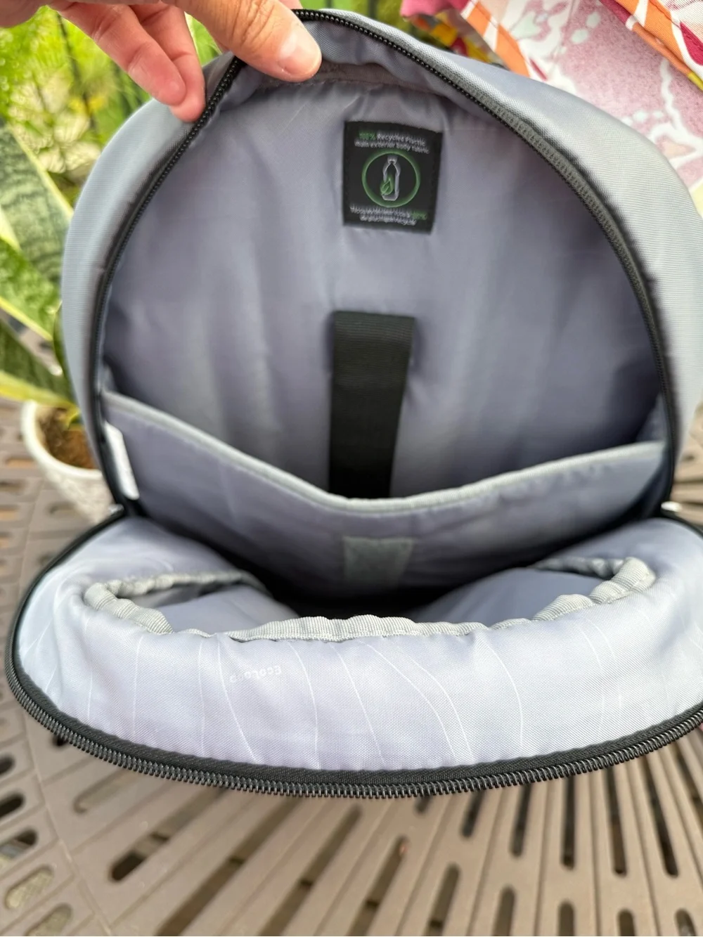 Dell plastic adjustable exterior